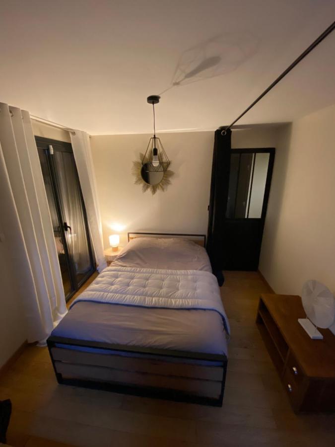 Villa Au Coeur De La Pinede De 1 A 4 Personnes Langlade Exterior foto